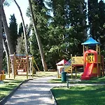 Lavinia